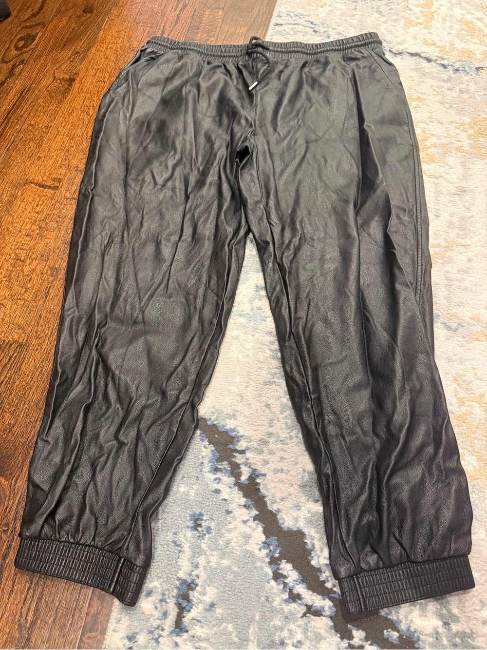 Scoop black faux leather pants size XL 14-16